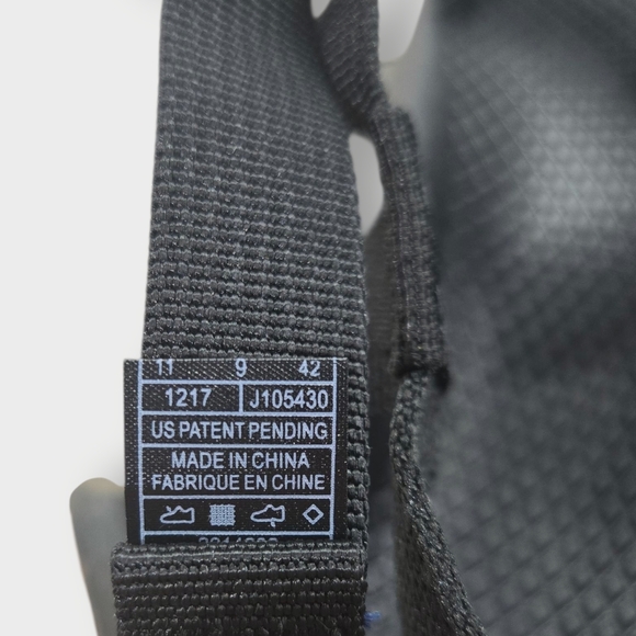 New! Women's Chaco Z2 Classic Black Toe Loop Adjustable Sport Sandals. Size 11. - Picture 11 of 12